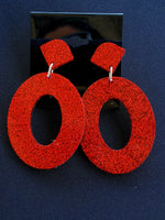 Cargar imagen en el visor de la galería, Statement Fashion Earrings - Gypsy Rae Boutique
