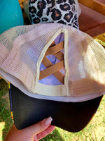 Cargar imagen en el visor de la galería, Pony Tail Hats - Gypsy Rae Boutique
