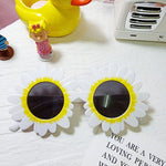 Cargar imagen en el visor de la galería, Kid Sunflower Glasses - Gypsy Rae Boutique, LLC
