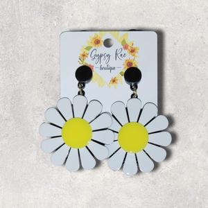 Daisy Resin Flower Earrings - Gypsy Rae Boutique, LLC