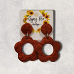Charger l&#39;image dans la galerie, Flower Resin Statement Earrings - Gypsy Rae Boutique, LLC
