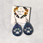 Carregar imagem no visualizador da galeria, Paw Print Resin Earrings - Gypsy Rae Boutique, LLC
