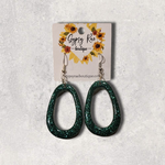 Cargar imagen en el visor de la galería, Regular Dangle Earrings - Gypsy Rae Boutique, LLC
