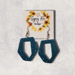 Cargar imagen en el visor de la galería, Regular Dangle Earrings - Gypsy Rae Boutique, LLC
