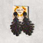 Cargar imagen en el visor de la galería, Leaf Resin Earrings - Gypsy Rae Boutique, LLC
