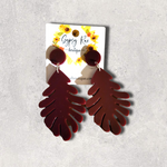 Kép betöltése a galériamegjelenítőbe: Leaf Resin Earrings - Gypsy Rae Boutique, LLC
